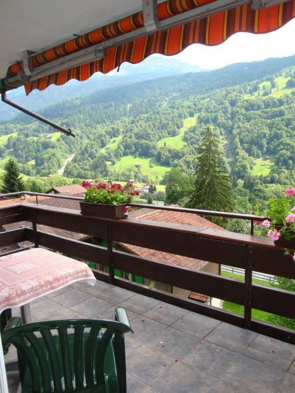 Hotel Old-Jnn Saas im Prattigau Room photo